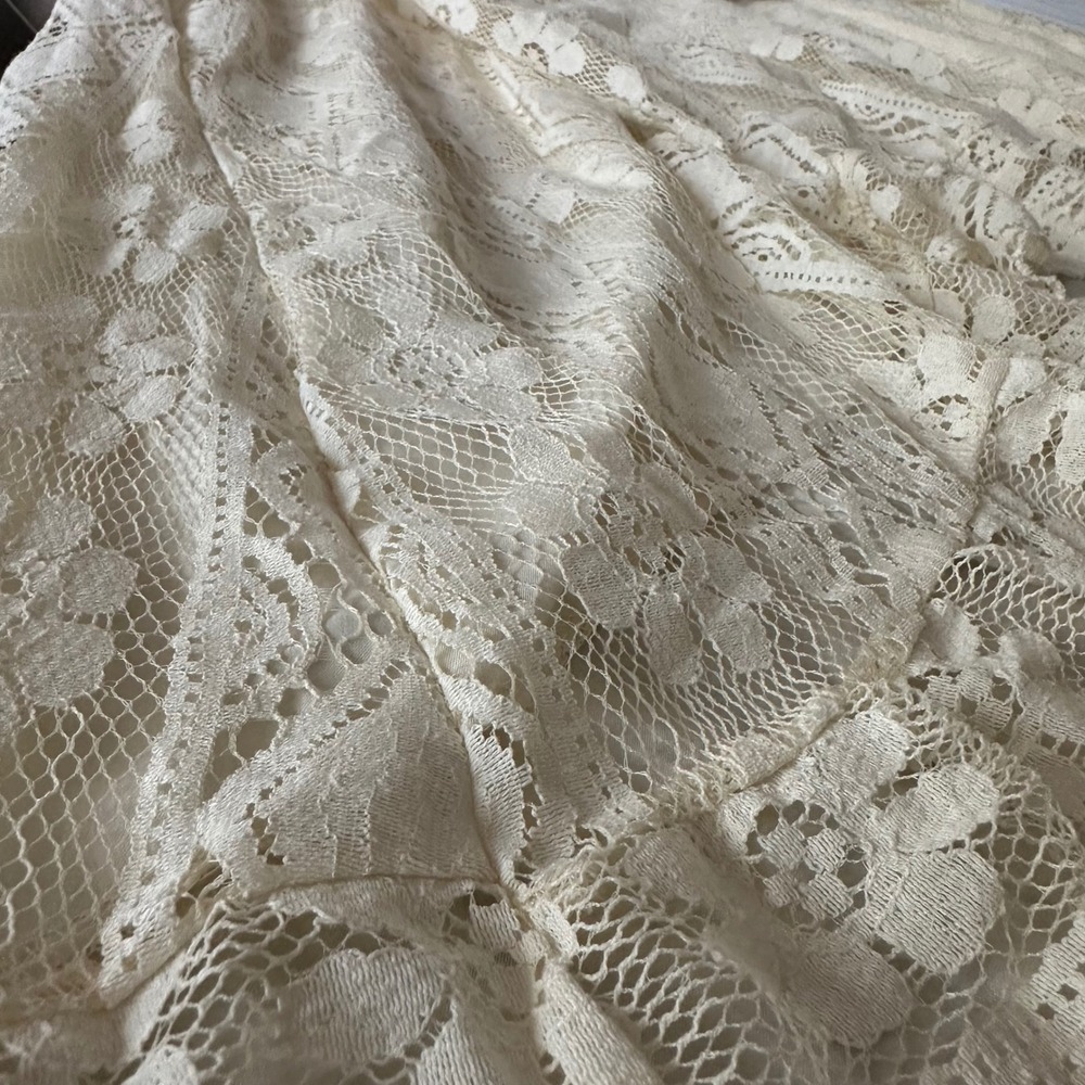 Chic Lace Cream Midi Dress - Picture 6 of 11